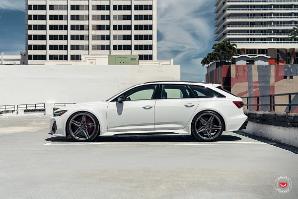 Фото дисков Vossen EVO-1R Глянцевый темный лак на Audi A/RS 6 (C8)