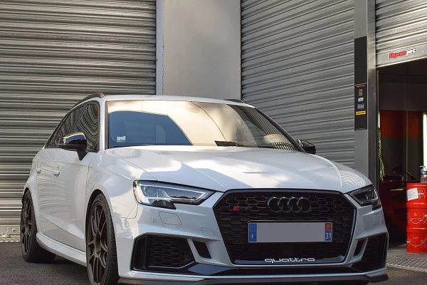 Фото дисков HRE RC104 Сатиновая бронза на Audi A/S/RS 3 (8V)