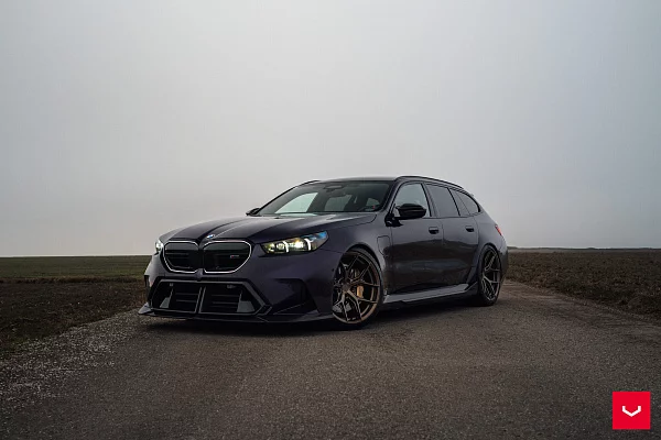 Фото дисков Vossen HF-9 Сатиновая темная бронза на BMW 5/M5 (G60/G90)