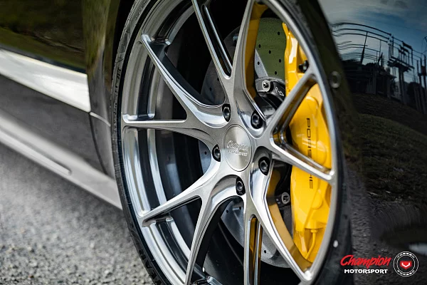 Фото дисков Vossen RS74 Глянцевый тонированный лак на Porsche Taycan I