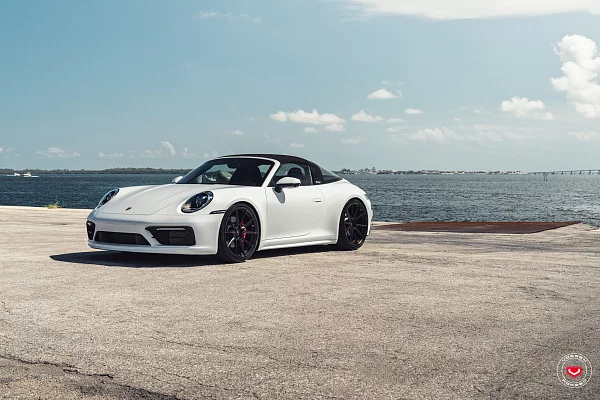 Фото дисков Vossen EVO-2 Черный сатин на Porsche 911 VIII