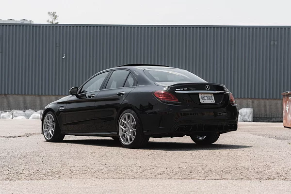 Mercedes-Benz AMG C63