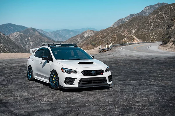 Фото дисков Motegi Racing MR154 BATTLE Синий глянец на Subaru WRX VA