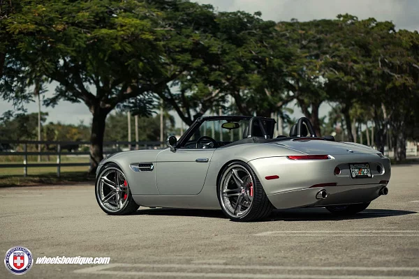 Фото дисков HRE S207 Глянцевый темный лак на BMW Z8