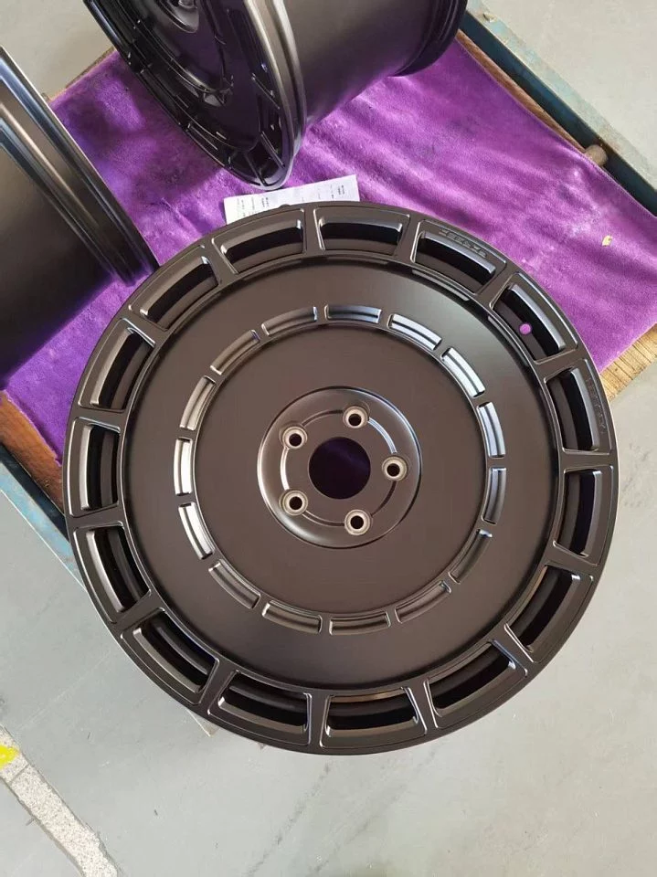 22" диски в стиле Vossen LC3-11 в цвете черный сатин