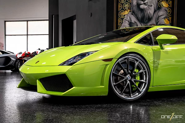 Фото дисков HRE S204H Сатиновый графит на Lamborghini Gallardo