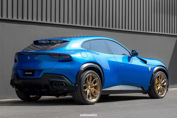 Фото дисков HRE P201 Глянцевая шампань на Ferrari Purosangue