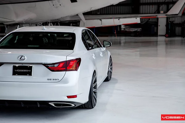Фото дисков Vossen CV4 Алмазная проточка на Lexus GS IV