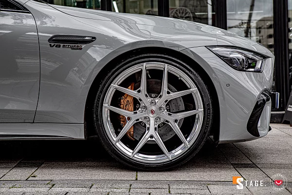 Фото дисков Vossen S21-01 Глянцевый лак на Mercedes-Benz AMG GT I