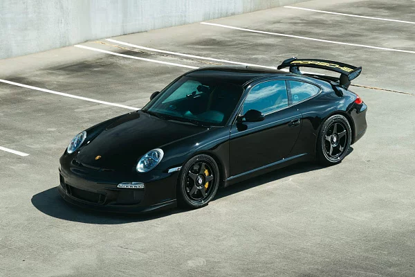 Фото дисков HRE 305 GTS Черный глянец на Porsche 911 VI