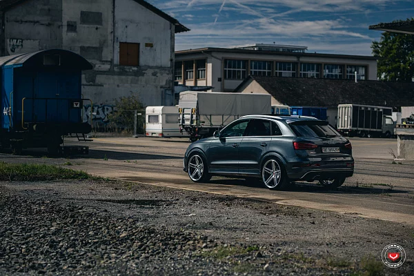 Фото дисков Vossen CG-202 Глянцевый лак на Audi Q3 (8U)