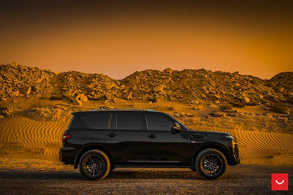 Фото дисков Vossen HF6-1 Глянцевый темный лак на Nissan Patrol VII