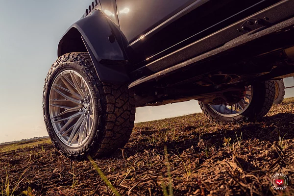 Фото дисков Vossen VFX-04 Глянцевый лак на Ford F-150 XIV
