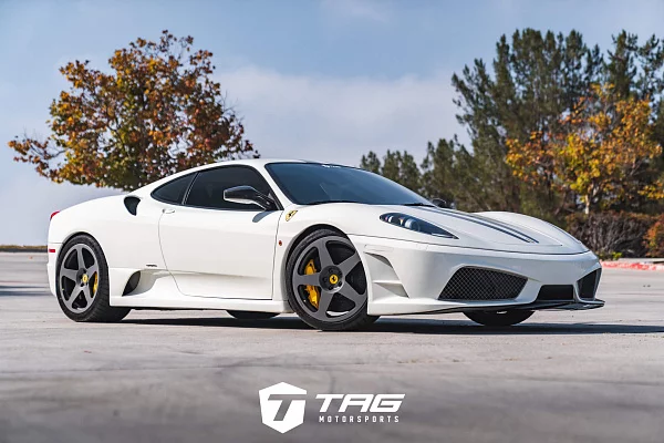 Фото дисков HRE 305M Сатиновый графит на Ferrari F430