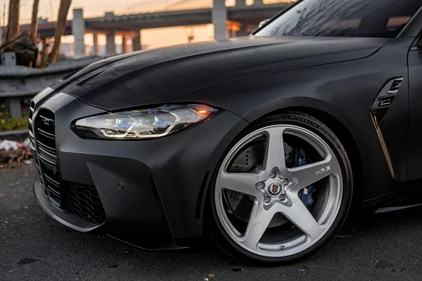 Фото дисков HRE 527M Глянцевый лак на BMW 3/M3 (G2x/G80)