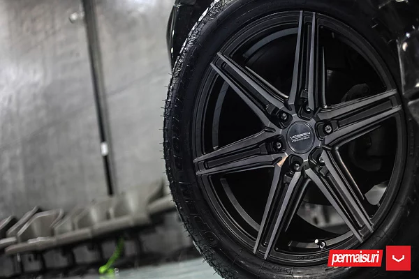 Фото дисков Vossen HF6-2 Алмазная проточка на Mitsubishi Pajero Sport III