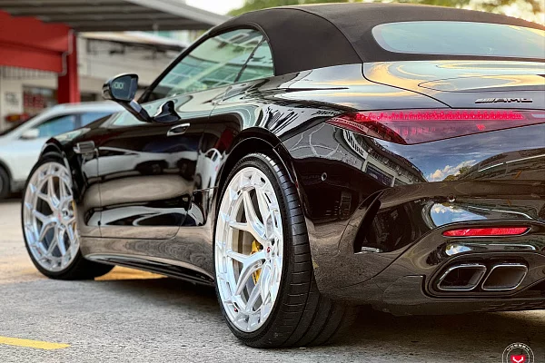 Фото дисков Vossen LC3-01T Глянцевый лак на Mercedes-Benz SL (R232)