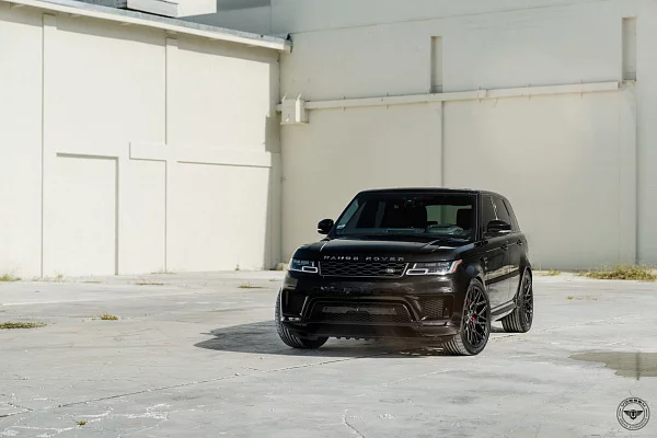 Фото дисков Vossen UV-1 Черный сатин на Range Rover Sport II
