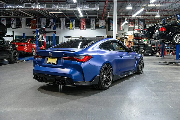 Фото дисков HRE FF21 Глянцевый графит на BMW 4/M4 (G22/G82)