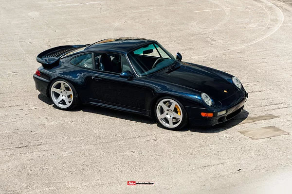 Фото дисков HRE 305M Сатиновый лак на Porsche 911 IV