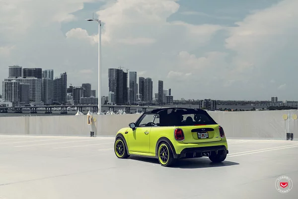 Фото дисков Vossen GEN-02 (3-piece) Черный сатин на MINI Cooper IV