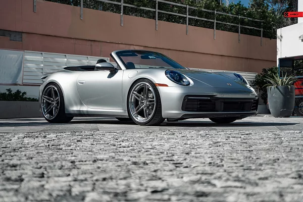 Фото дисков Anrky AN37 Глянцевый темный лак на Porsche 911 VIII