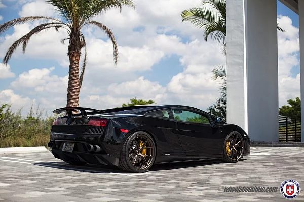 Фото дисков HRE P101 Сатиновая бронза на Lamborghini Gallardo