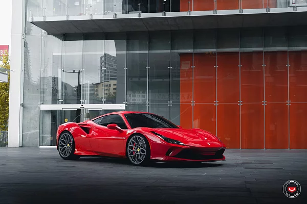 Фото дисков Vossen S17-01 Матовый графит на Ferrari F8