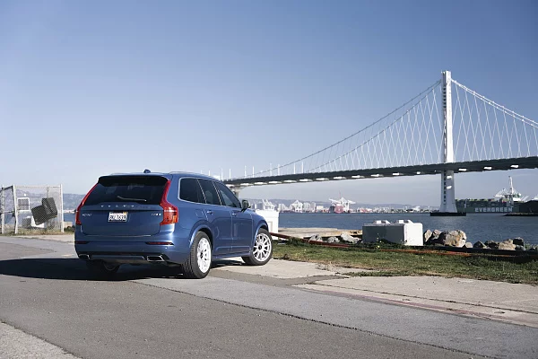 Фото дисков Rotiform DTM Серебро на Volvo XC90 II
