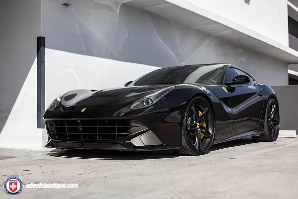 Фото дисков HRE S207 Черный сатин на Ferrari F12