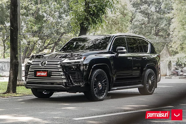 Фото дисков Vossen HF-8 Черный глянец на Lexus LX IV