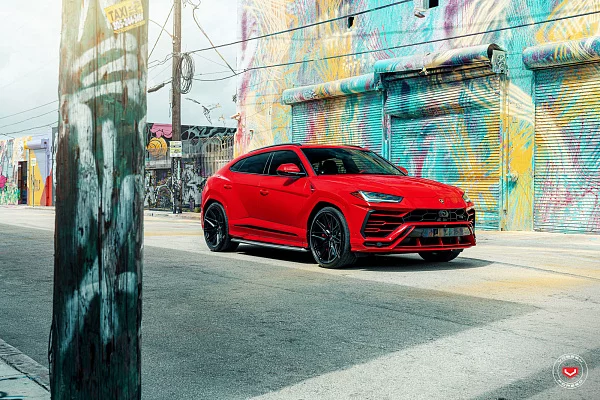 Фото дисков Vossen EVO-5 Черный сатин на Lamborghini Urus
