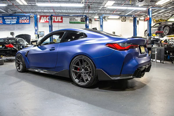 Фото дисков HRE FF21 Глянцевый графит на BMW 4/M4 (G22/G82)