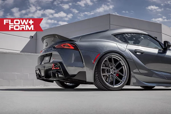 Фото дисков HRE FF21 Глянцевый темный лак на Toyota Supra A90