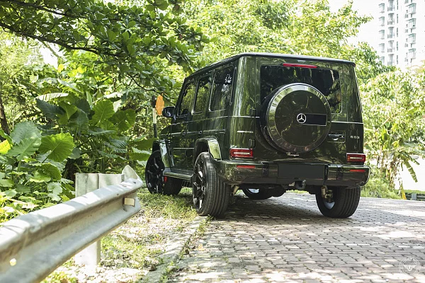 Фото дисков Vossen UV-4 Черный сатин на Mercedes-Benz G-Class III