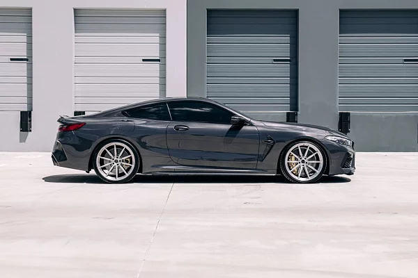 Фото дисков Brixton Forged R11-R Глянцевый лак на BMW 8/M8