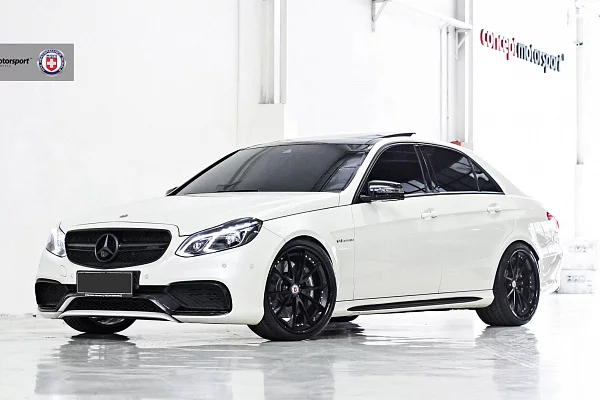 Фото дисков HRE S204 Черный сатин на Mercedes-Benz E-Class (W212, S212, C207)