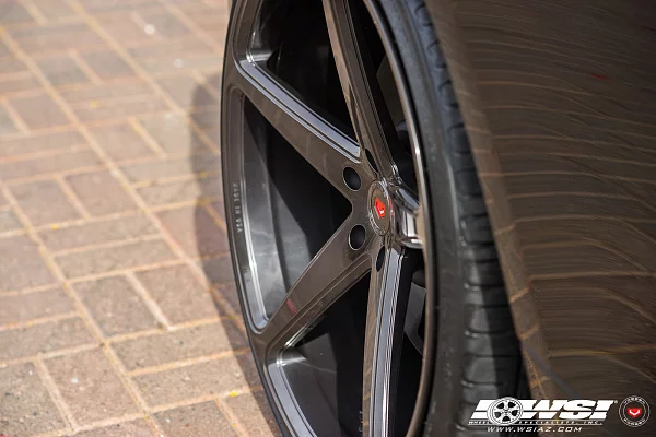 Фото дисков Vossen CG-201 Глянцевый темный лак на Rolls-Royce Wraith