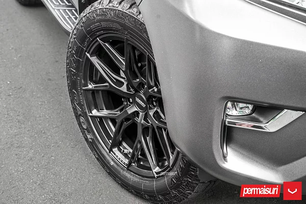 Фото дисков Vossen HF6-4 Черный сатин на Toyota Land Cruiser Prado 150