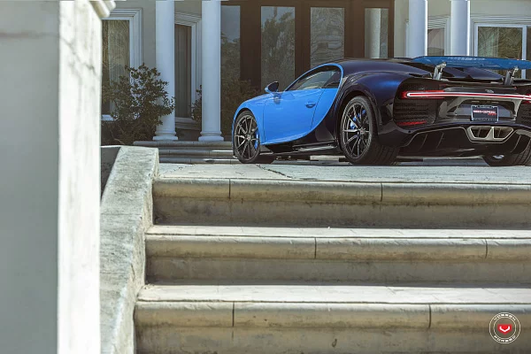 Фото дисков Vossen M-X2 Глянцевый графит на Bugatti Chiron