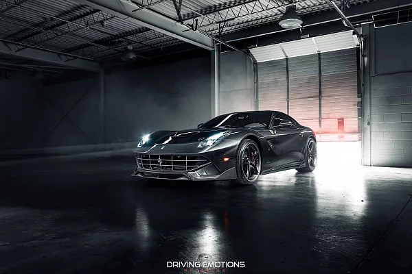 Фото дисков HRE S207 Черный сатин на Ferrari F12