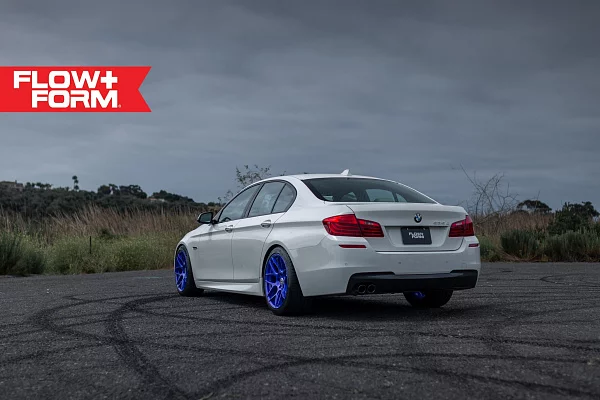 Фото дисков HRE FF01 Синий глянец на BMW 5/M5 (F10)