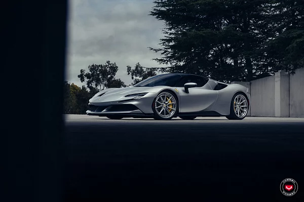 Фото дисков Vossen EVO-2R (3-Piece) Глянцевый лак на Ferrari SF90
