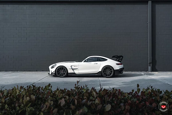 Фото дисков Vossen EVO-2R Черный сатин на Mercedes-Benz AMG GT I
