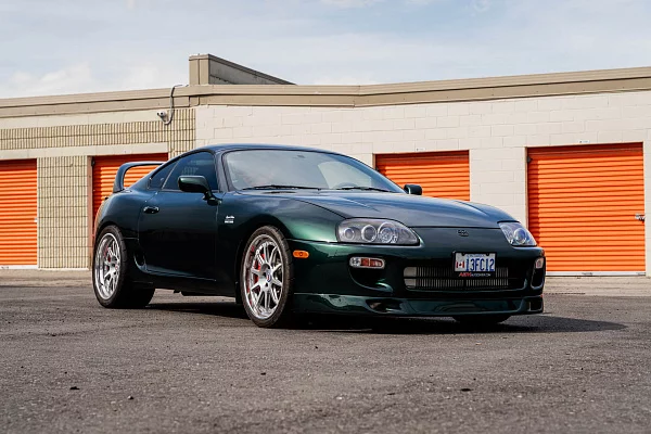 Фото дисков HRE C103 Глянцевый лак на Toyota Supra A80