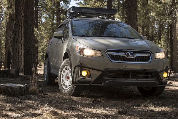 Фото дисков Motegi Racing MR139 RF11 Белый глянец на Subaru XV GP