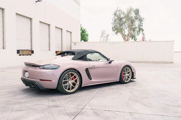Фото дисков HRE R101 Lightweight Сатиновая шампань на Porsche Boxster IV