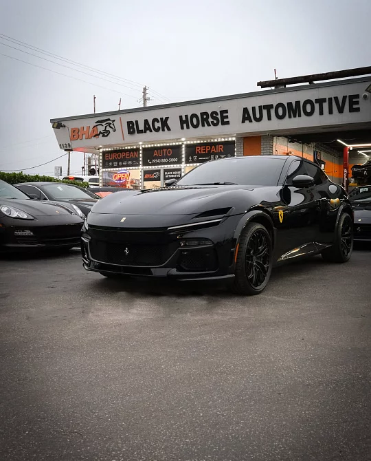 Фото дисков PF14 R / RS Черный сатин на Ferrari Purosangue