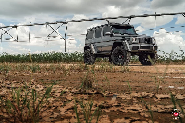 Фото дисков Vossen LC3-01 Черный глянец на Mercedes-Benz G-Class III