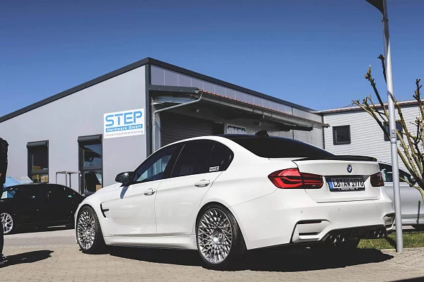 Фото дисков HRE 501M Сатиновый тонированный лак на BMW 3/M3 (F3x/F80)